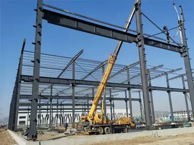 Proses konstruksi struktur baja wesi Carports