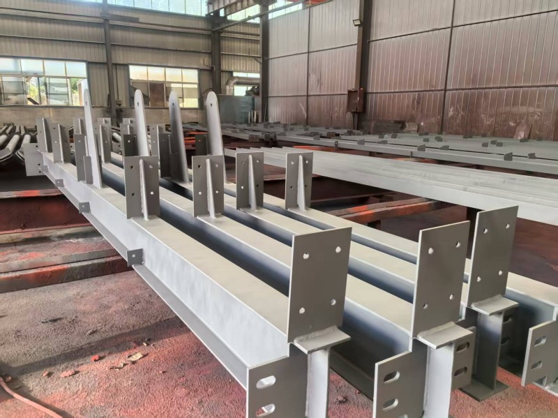 Proyek instalasi baja kanthi sukses rampung