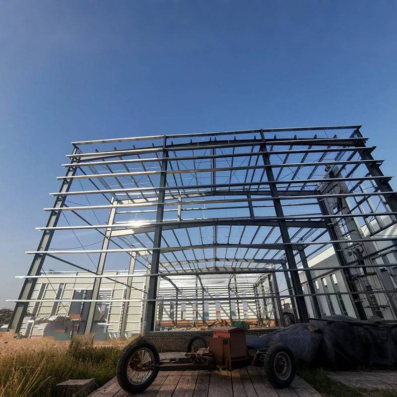 Napa milih gudang struktur baja kanggo kabutuhan panyimpenan sampeyan?