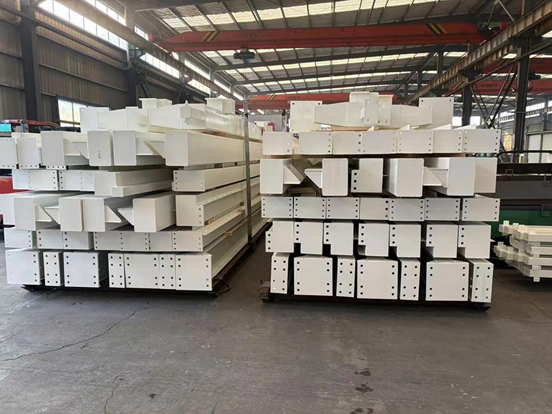 Proyèk Rumah Sakit Struktur Baja Kustom Uruguay Ngirim Komponen Inti Batch Pertama