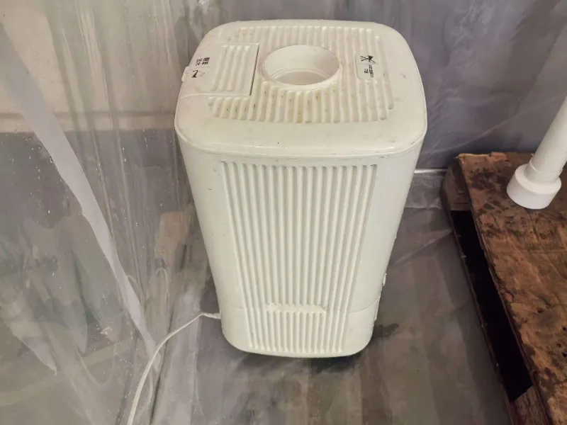 Struktur Baja Qingdao Liweiyuan Kasil Ngrampungake Uji Semprotan Garam, Nglindhungi Proteksi Korosi kanggo Struktur Baja ing Kondisi Iklim Laut